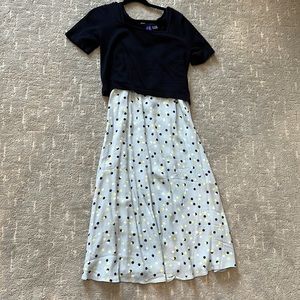 Seraphine size 4 maternity/nursing dress, worn once, great condition!